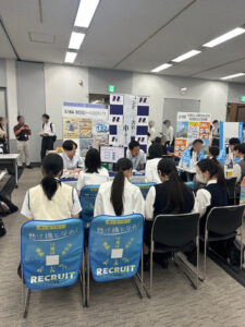 合同企業説明会の様子1